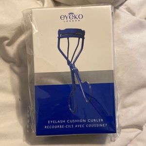 Eyeko eyelash curler